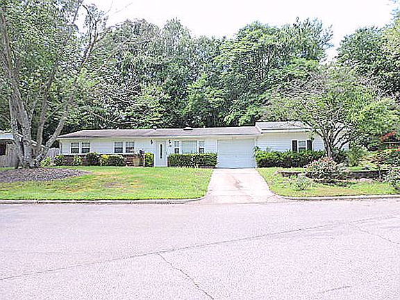 2nd image of 100 Westmore Dr