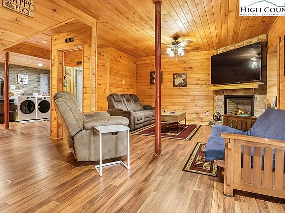 9th image of this home