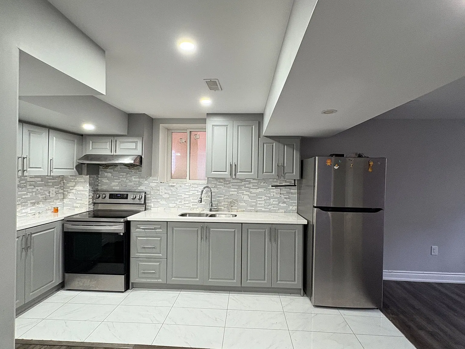 2 bed, $2,000 — Photo 3