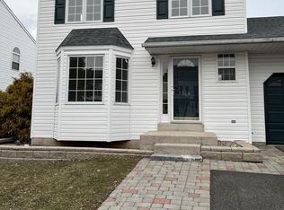 164 Merion Dr, Royersford, PA 19468