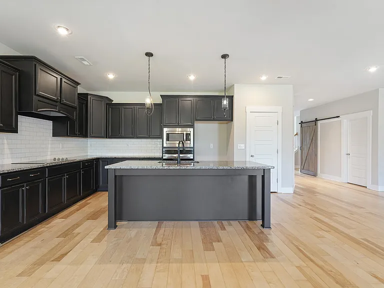 444 Beacon Ridge Blvd — Photo 11
