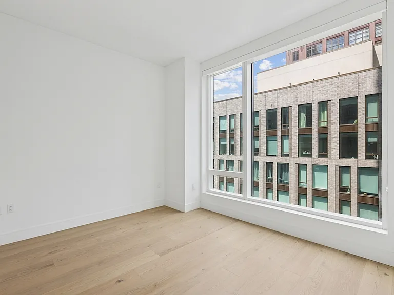 312 W 43rd St #3129H — Photo 3
