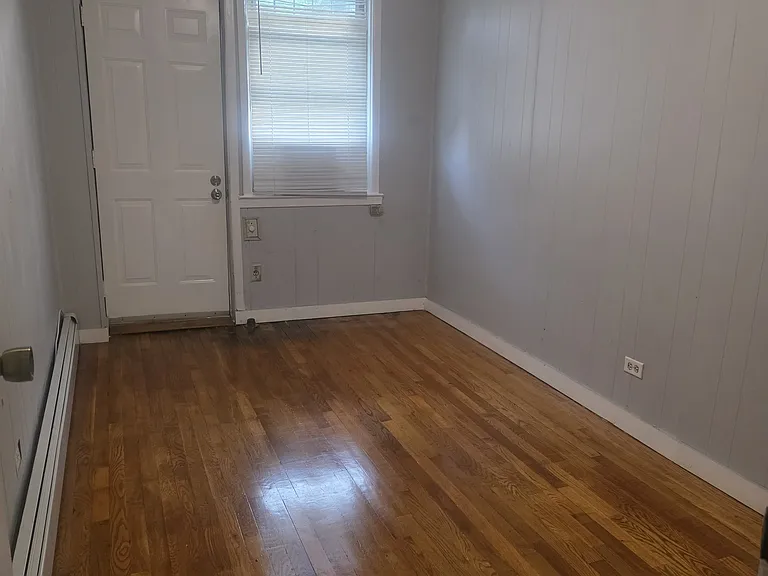 2462 E 28th St #2 — Photo 12