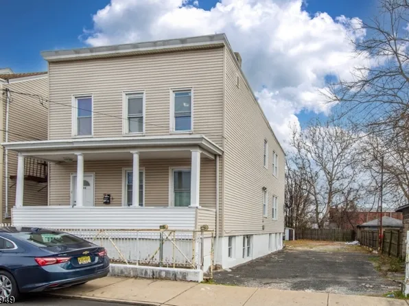 246 Van Blarcom St, Paterson City, NJ 07524