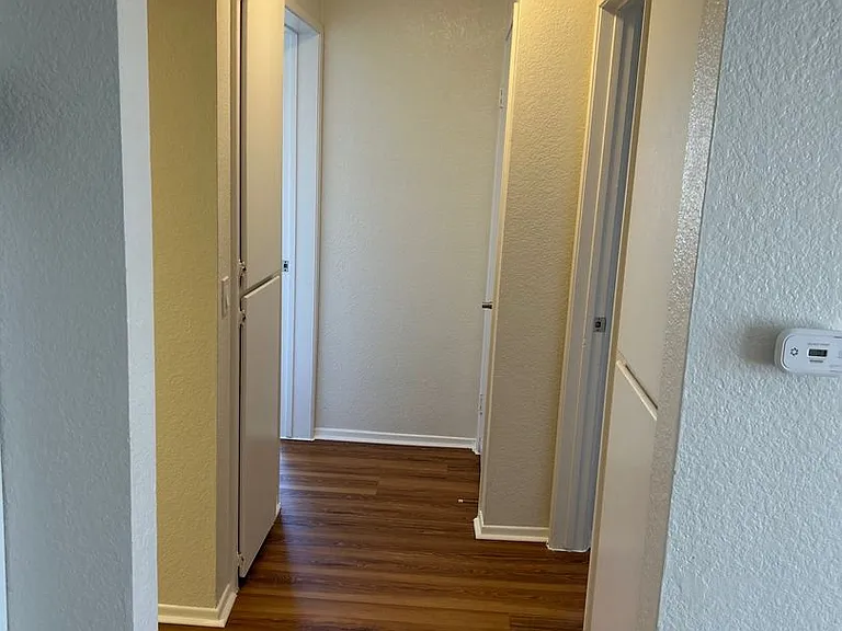1594 Daly-Olive Apartments — Photo 6