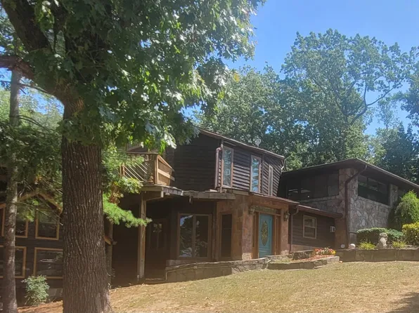 132 Mockingbird Ln, Ringgold, GA 30736