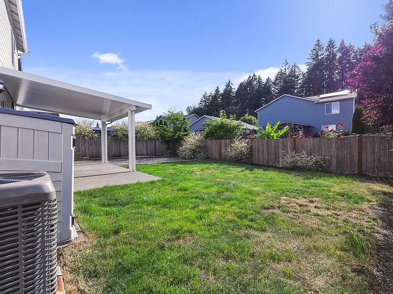7003 Alta Vista Dr SE — Photo 45