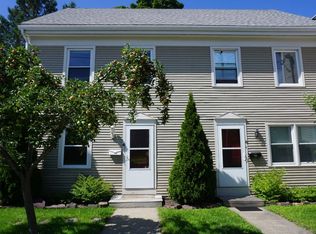 4 Strong St, Burlington, VT 05401