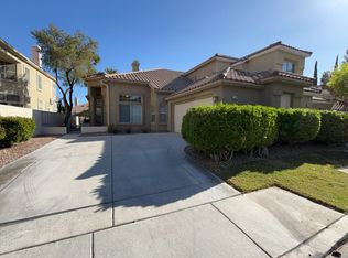 9220 Pitching Wedge Dr, Las Vegas, NV 89134