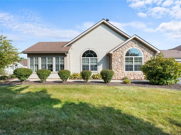 5283 Redford Dr, Brunswick, OH 44212