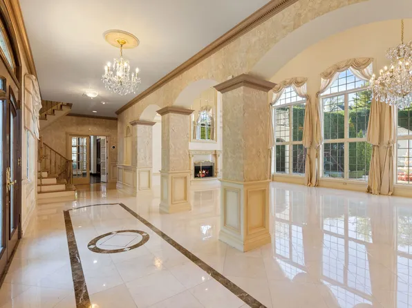 51 Romer Road image 5 of 92