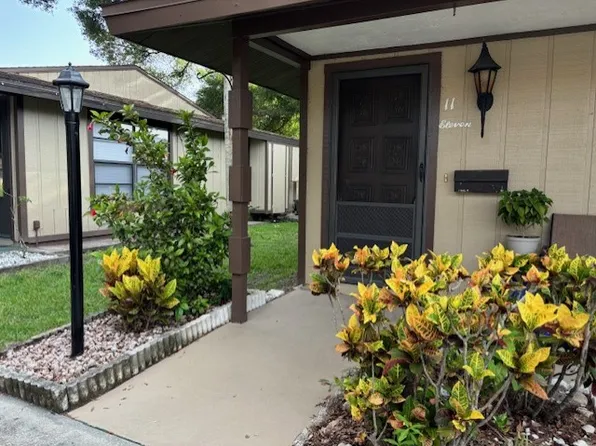 1980 Tahitian Pl, Dunedin, FL