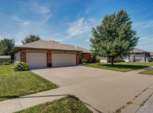 2116 E Haley St, Republic, MO 65738