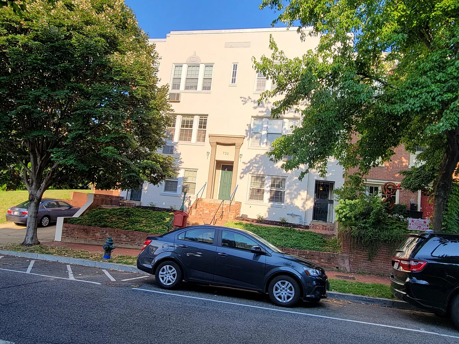 Studio, 370 sqft, $1,650 — Photo 1