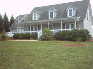 981 Robertson Rd, Roxboro, NC 27574