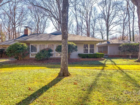 4500 Town And Country Dr #18, Charlotte, NC 28226