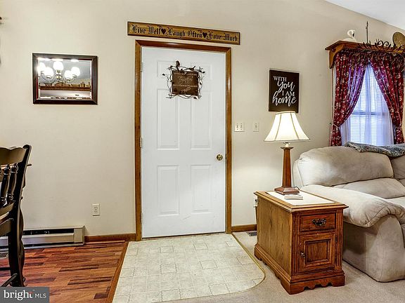 5th image of 2575 Papoose Dr
