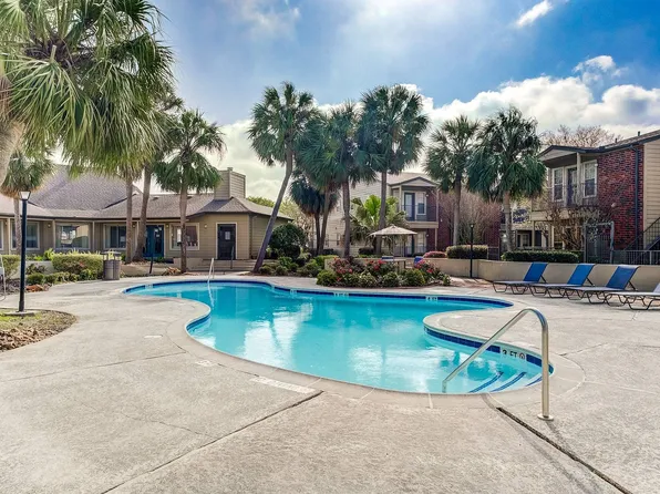 The Flats at Veranda Ridge