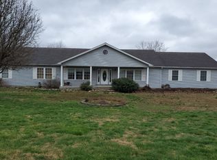 477 Riverview Dr, Labadie, MO 63055