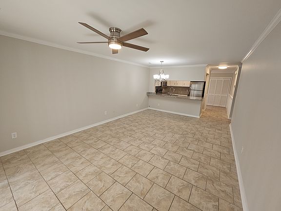 4th image of 1507 Military Cutoff Rd APT 208