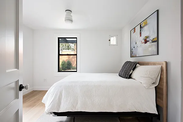 Rented by Stribling | media 27