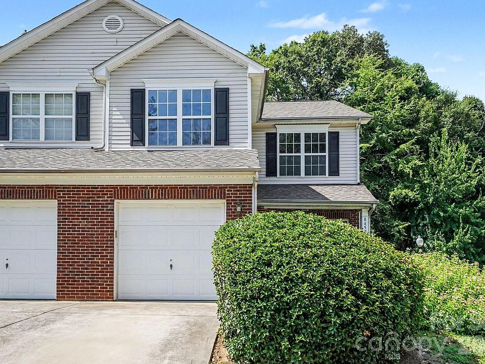1st image of 8451 Carolina Lily Ln