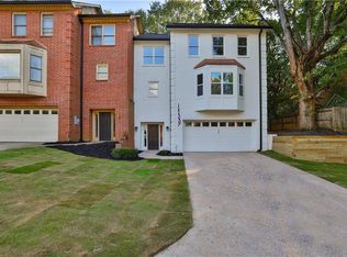 295 Dunwoody Creek Cir, Sandy Springs, GA 30350