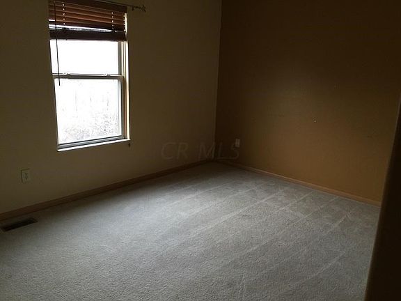 5th image of 2920 Oak Forest Dr