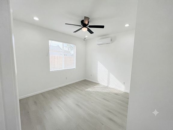 3rd image of 3464 Washington St