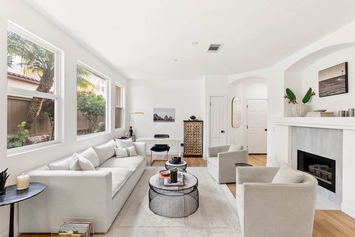 next background image