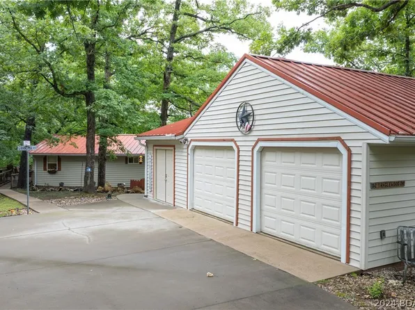 82 Tanglewood Dr, Camdenton, MO 65020