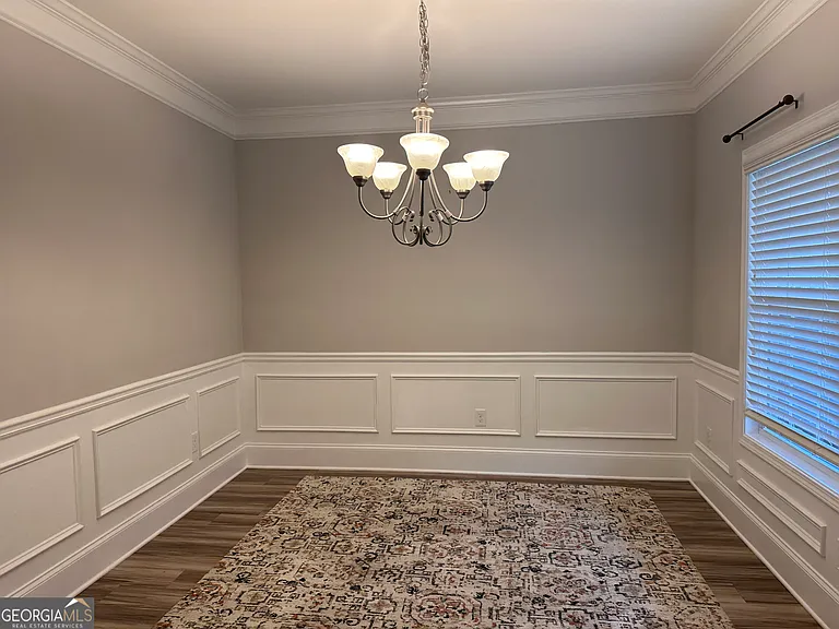 273 The Blvd — Photo 2