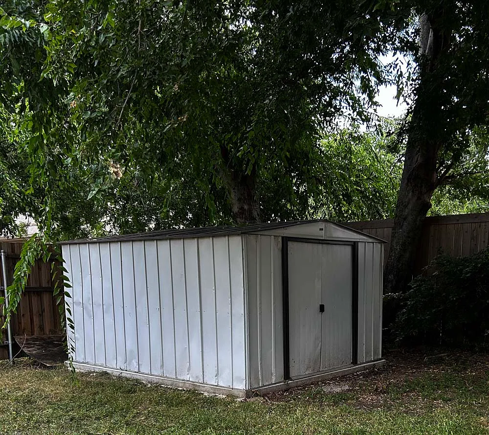 3 bed, 1318 sqft, $1,940 — Photo 3