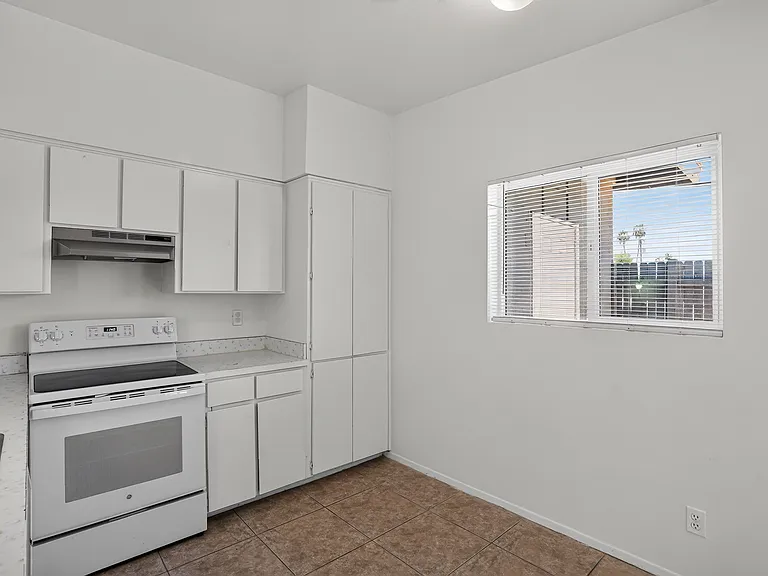 3734 W Dunlap Ave #C-1 — Photo 4