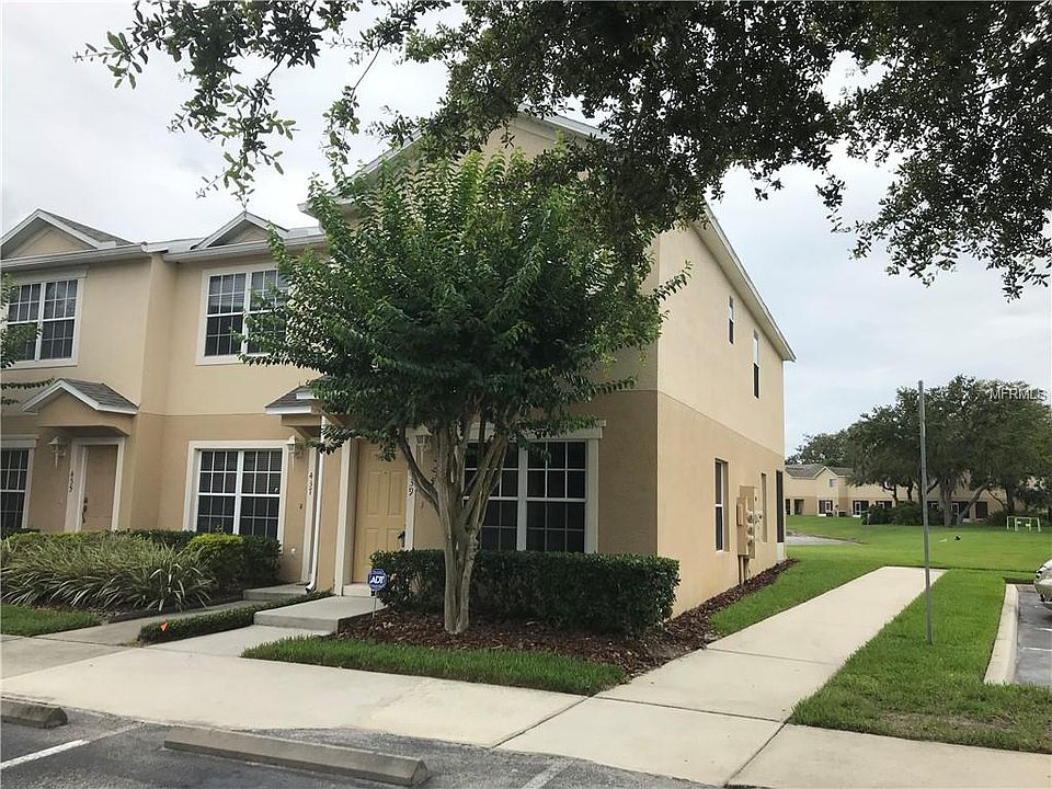 1st image of 439 Wilton Cir