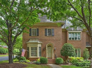 231 Perrin Pl, Charlotte, NC 28207
