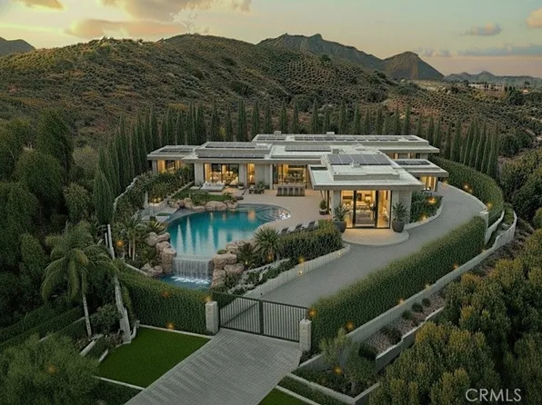 4774 Golf Course Dr, Thousand Oaks, CA 91362