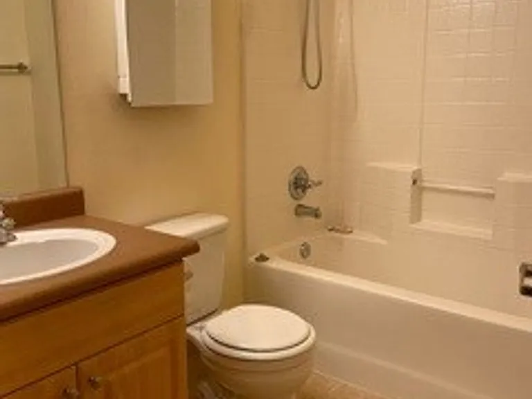 Stillwater Apartments — Photo 10