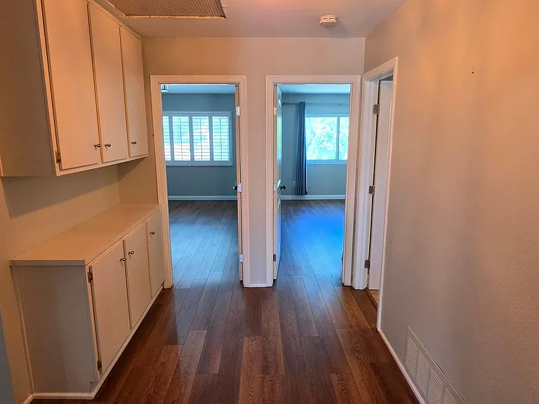 1524 Whitsett Dr — Photo 29