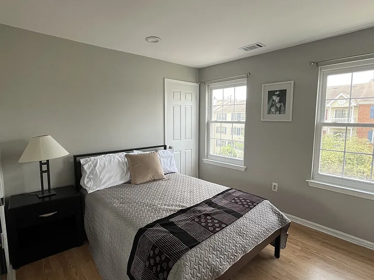 35 Rutgers Dr #2 — Photo 13