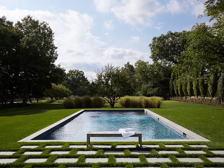 1 Hedge Row Ln — Photo 2