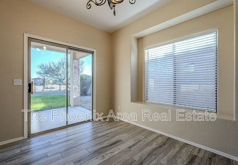 29189 N Shannon Dr — Photo 7