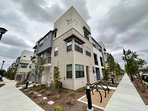 2nd image of 4081 E Luna Paseo #37