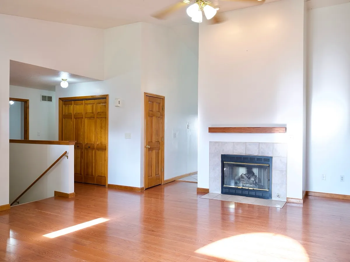 Building Photo - 2700 Findley Dr