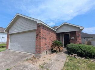 2052 Briar Grove Dr, Conroe, TX 77301