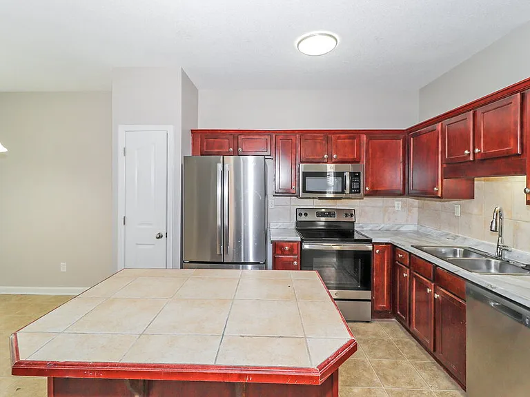 4930 Indian Walk Ln — Photo 9