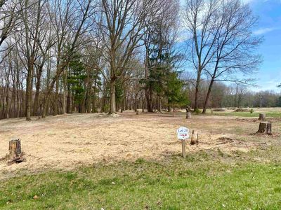 1196 Shephards Ln, Oxford, MI, 48371