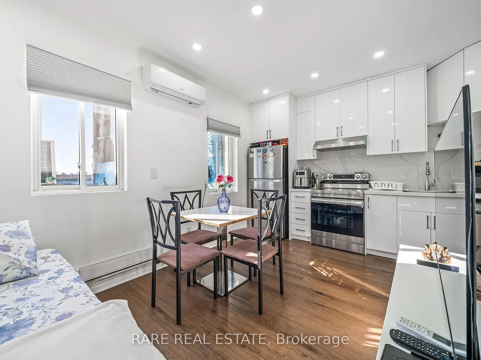1 bed, $1,800 — Photo 1