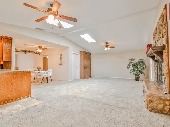 2931 E Baylor St, Lubbock, TX 79403