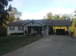 4038 Nat Rogers Rd, Boston, KY 40107